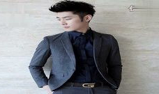 男装短视频,男装短视频带你领略潮流风尚